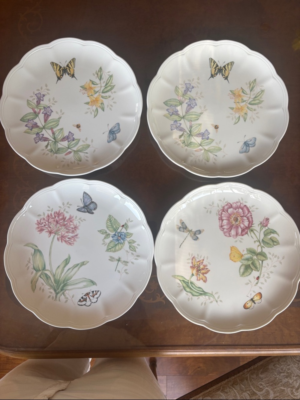 Lenox White Floral & Butterfly Scalloped Dinner Plates